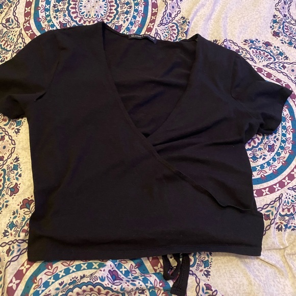 Brandy Melville Rae Top - Picture 2 of 6
